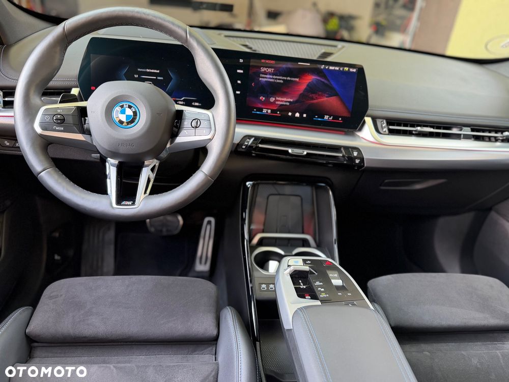 BMW iX1 eDrive20 66.5kWh M Sport Edition - 23
