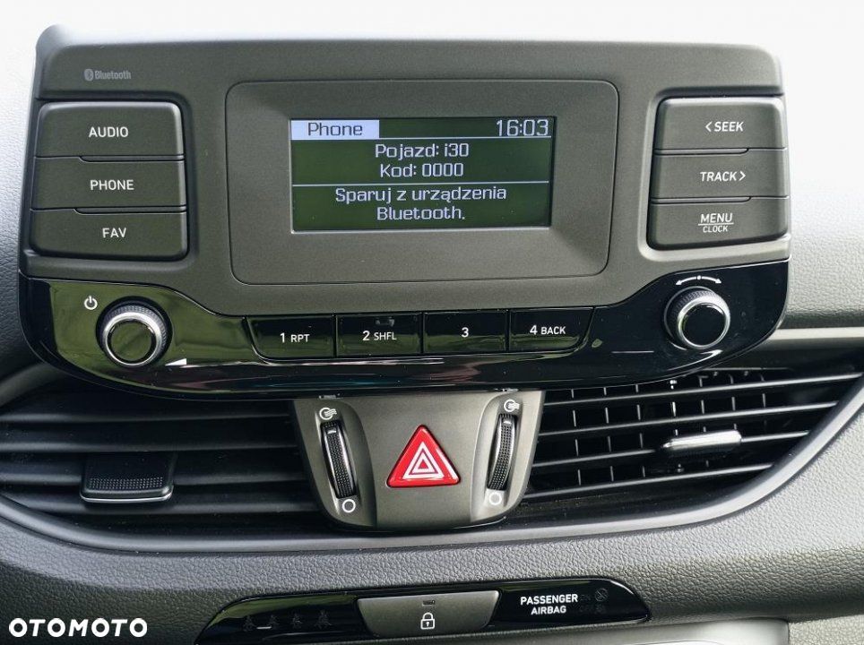 Hyundai i30 - 32