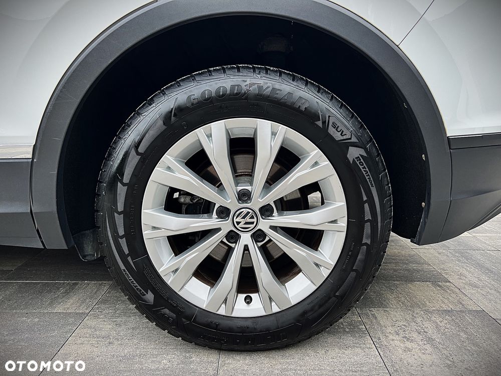 Volkswagen Tiguan 1.5 TSI EVO Comfortline - 28