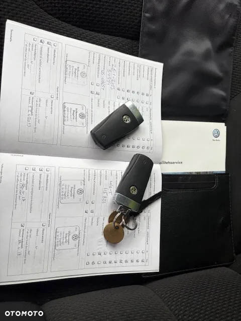 Volkswagen Passat 2.0 TDI Comfortline - 20