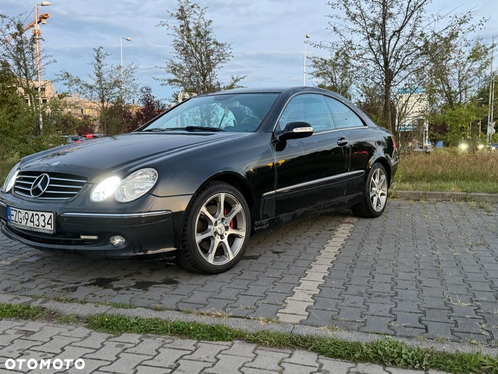Mercedes-Benz CLK - 2