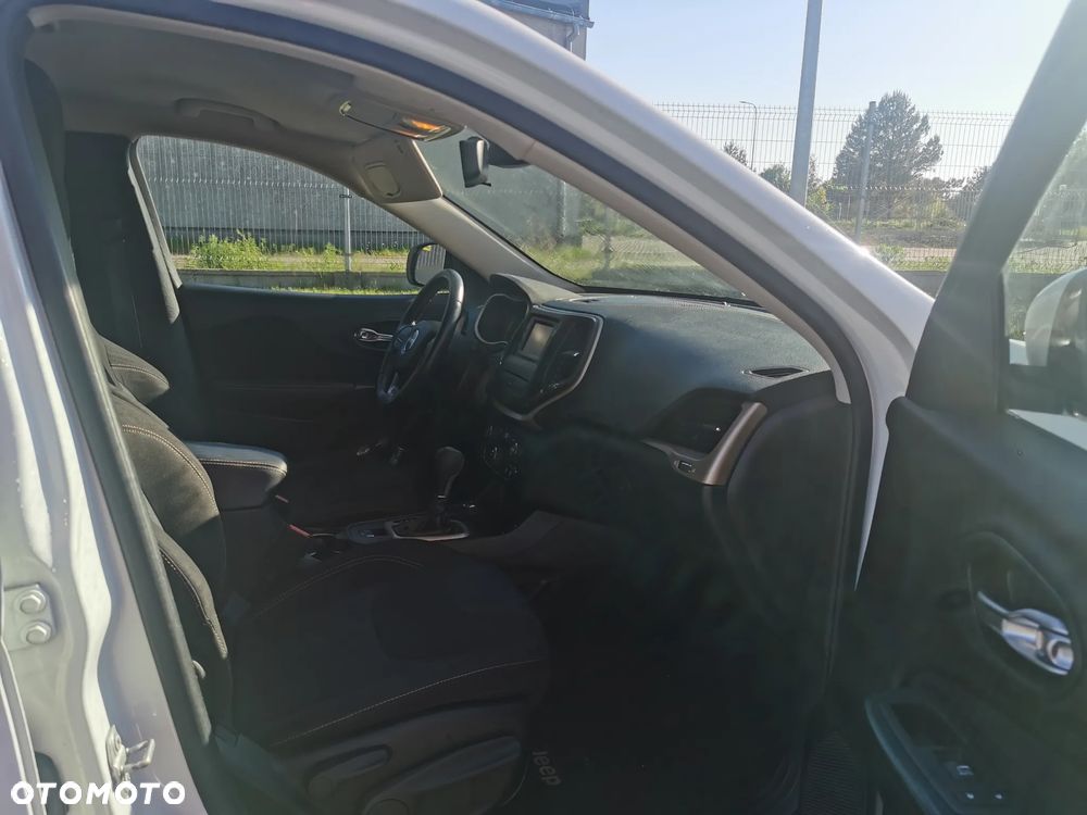 Jeep Cherokee 3.2 V6 Pentastar Active Drive I Automatik Limited - 5