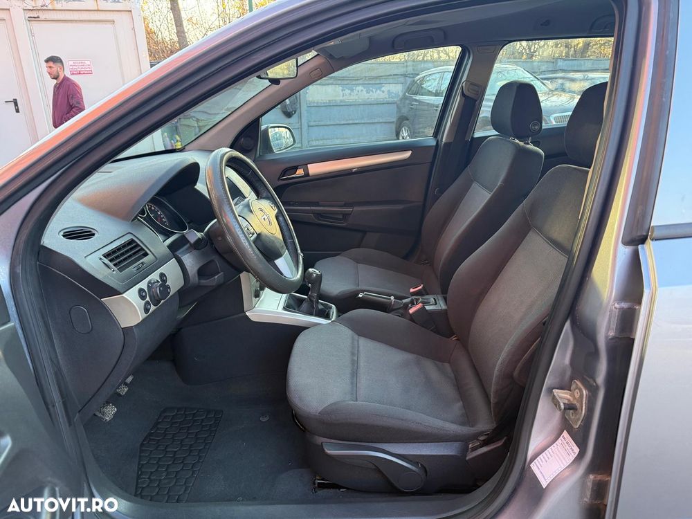 Opel Astra 1.7 CDTI Caravan - 22