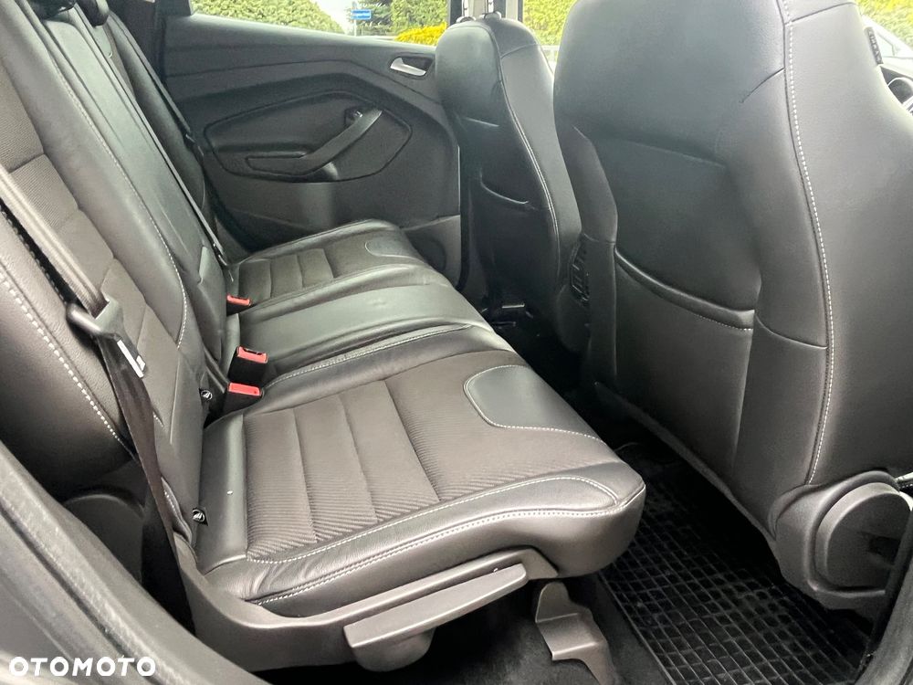 Ford Kuga 2.0 TDCi 4x4 Titanium - 18