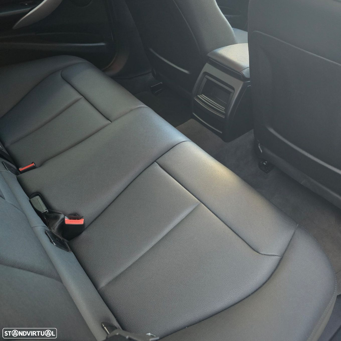 BMW 320 d Touring EfficientDynamics Line Sport - 21