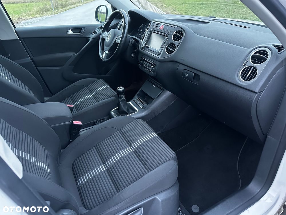 Volkswagen Tiguan - 21