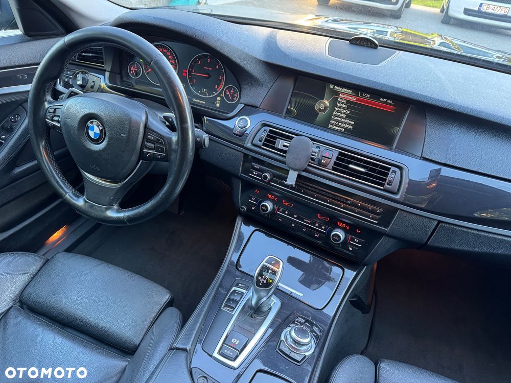 BMW Seria 5 520d - 9