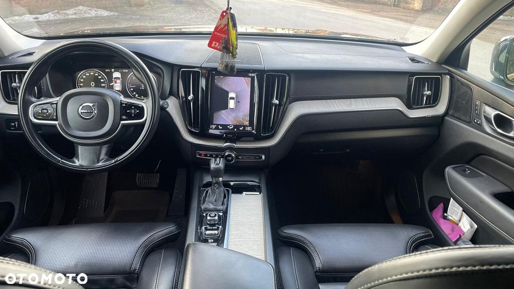 Volvo XC 60 ver-d4-scr-awd-inscription - 11