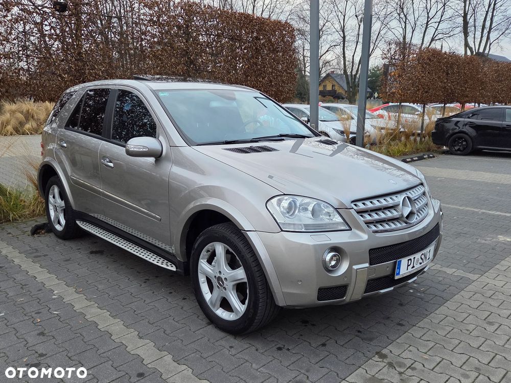 Mercedes-Benz ML - 1