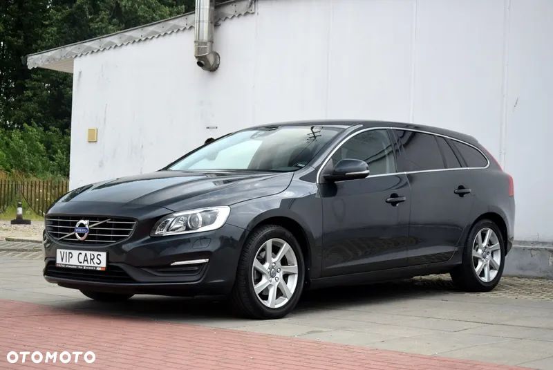 Volvo V60 D3 Drive-E Dynamic Edition (Momentum) - 12