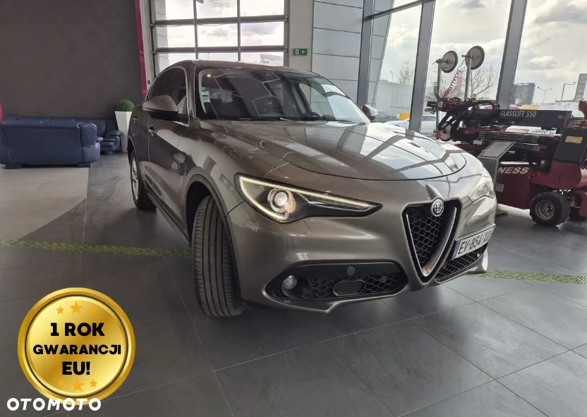 Alfa Romeo Stelvio 2.2 Diesel 16V AT8 - 5