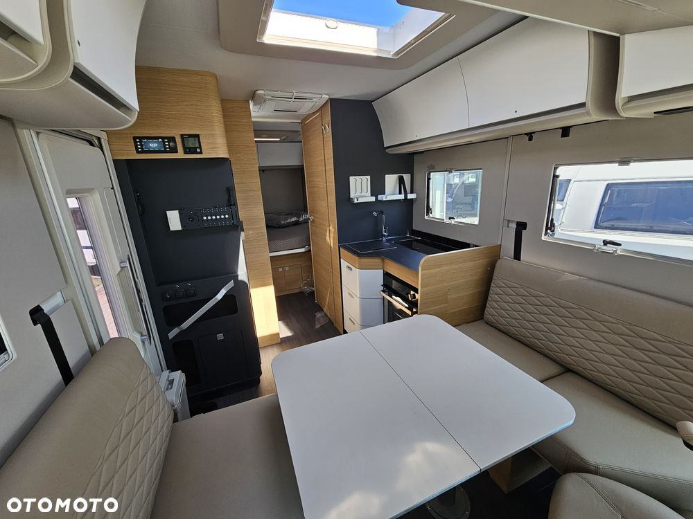 Adria Sonic 700 DC - 10