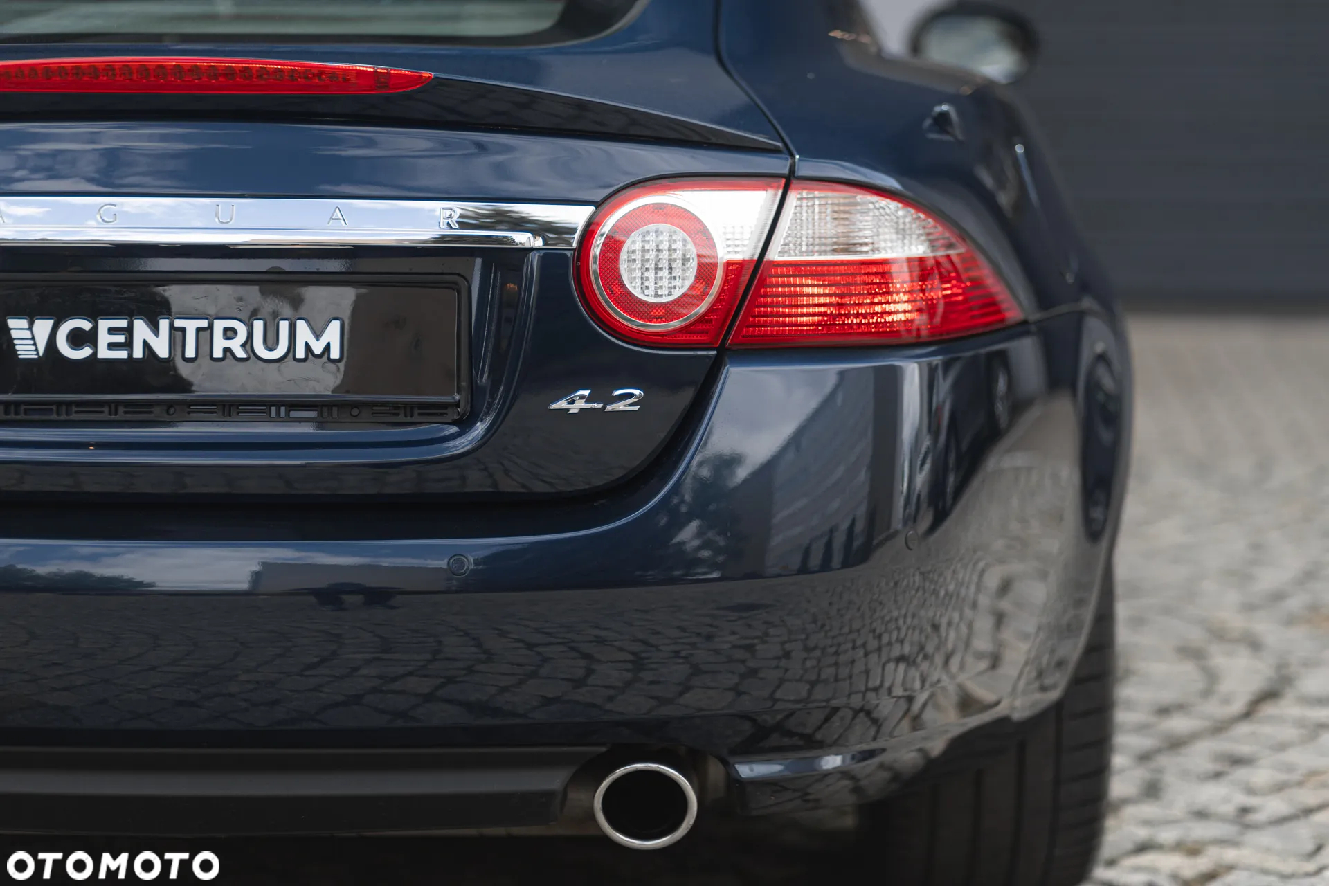 Jaguar XK 4.2 V8 - 15