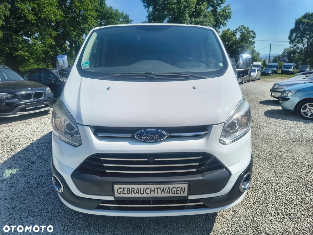 Ford Custom - 3