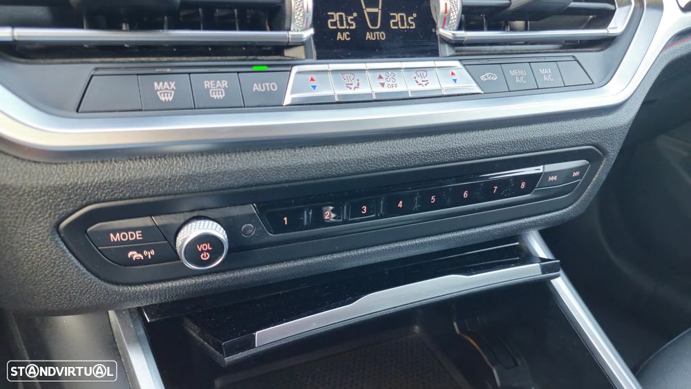 BMW 318 d Line Sport Auto - 18