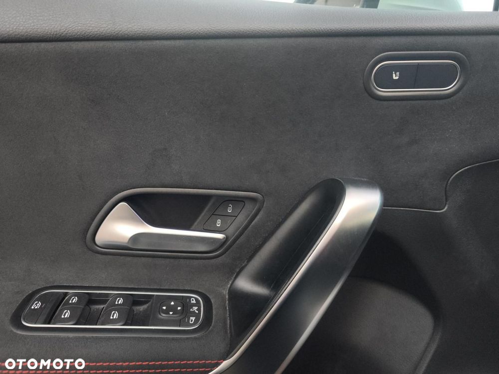 Mercedes-Benz Klasa A - 12