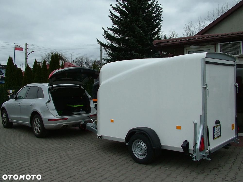 Debon Przyczepa zabudowana poliestrowa Debon Cheval Liberte - 11