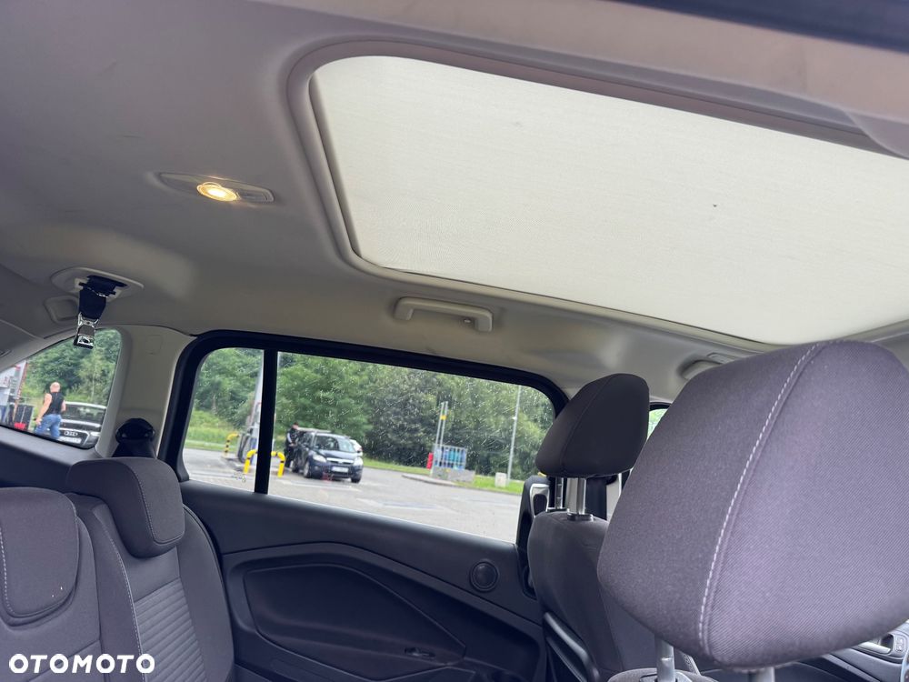 Ford C-MAX 2.0 TDCi Start-Stop-System Titanium - 6