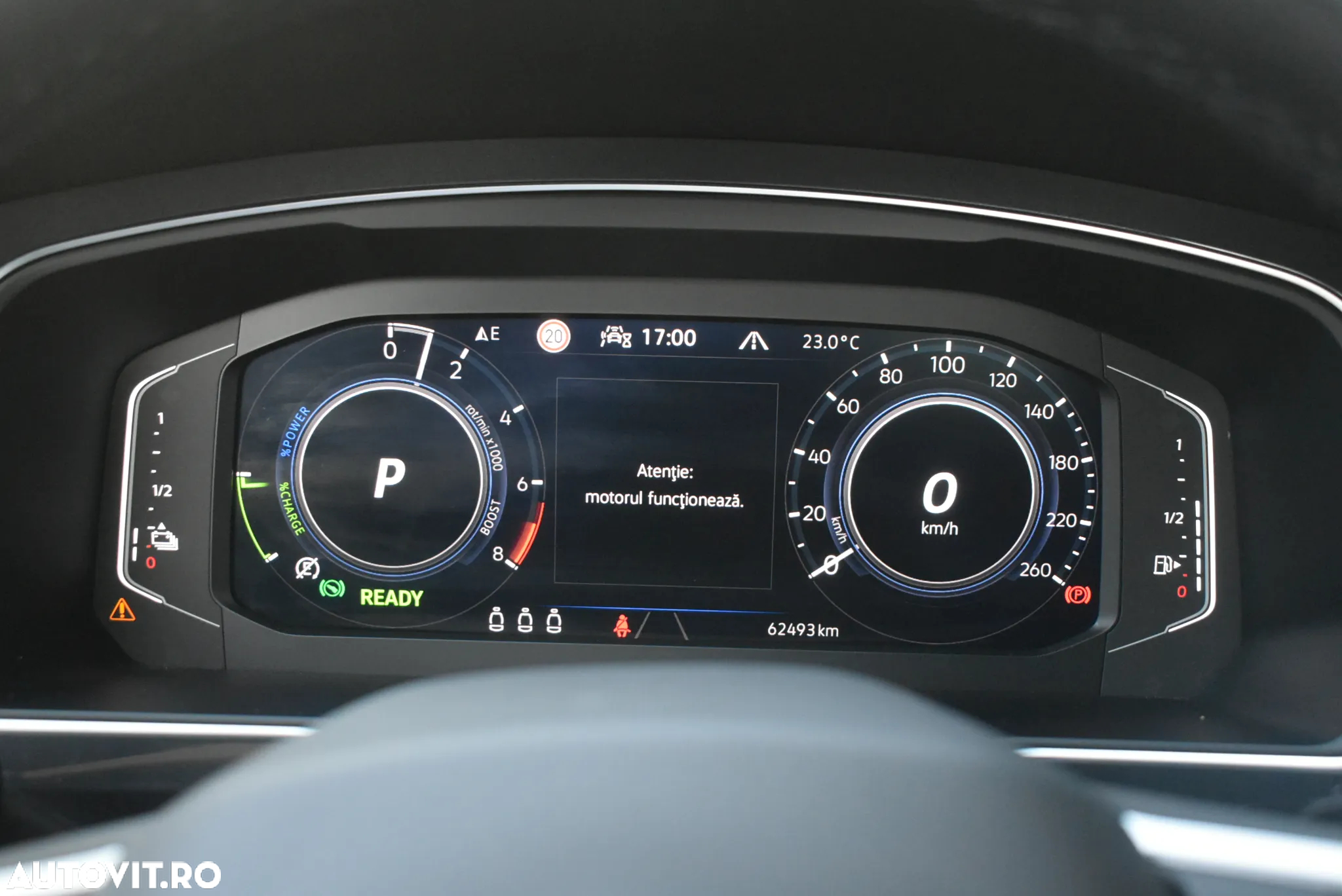 Volkswagen Tiguan - 16