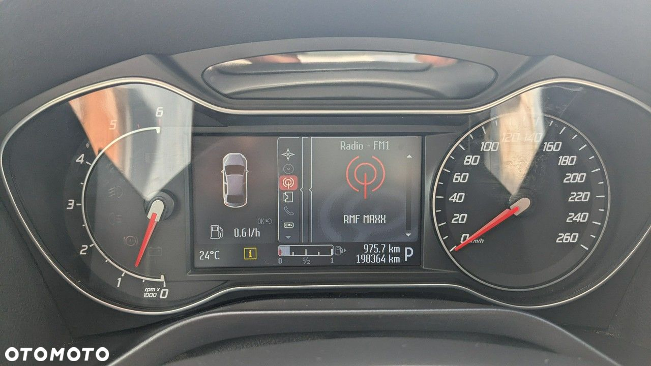 Ford S-Max - 21