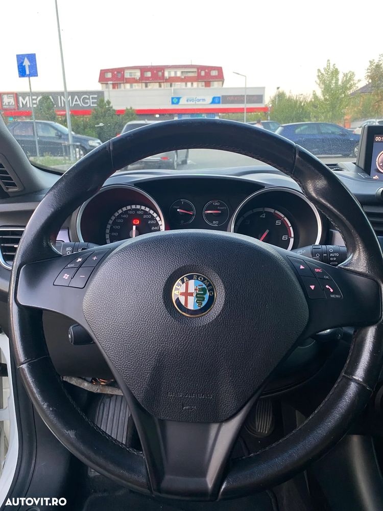 Alfa Romeo Giulietta 2.0 Mjet TCT Distinctive - 18