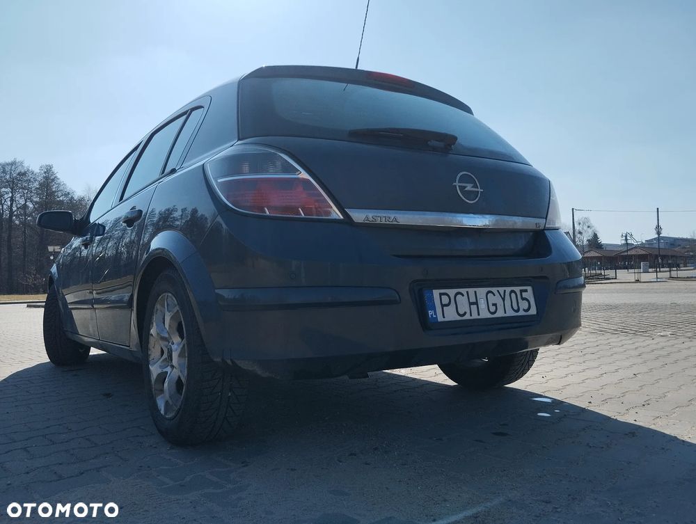 Opel Astra 1.6 Cosmo - 4