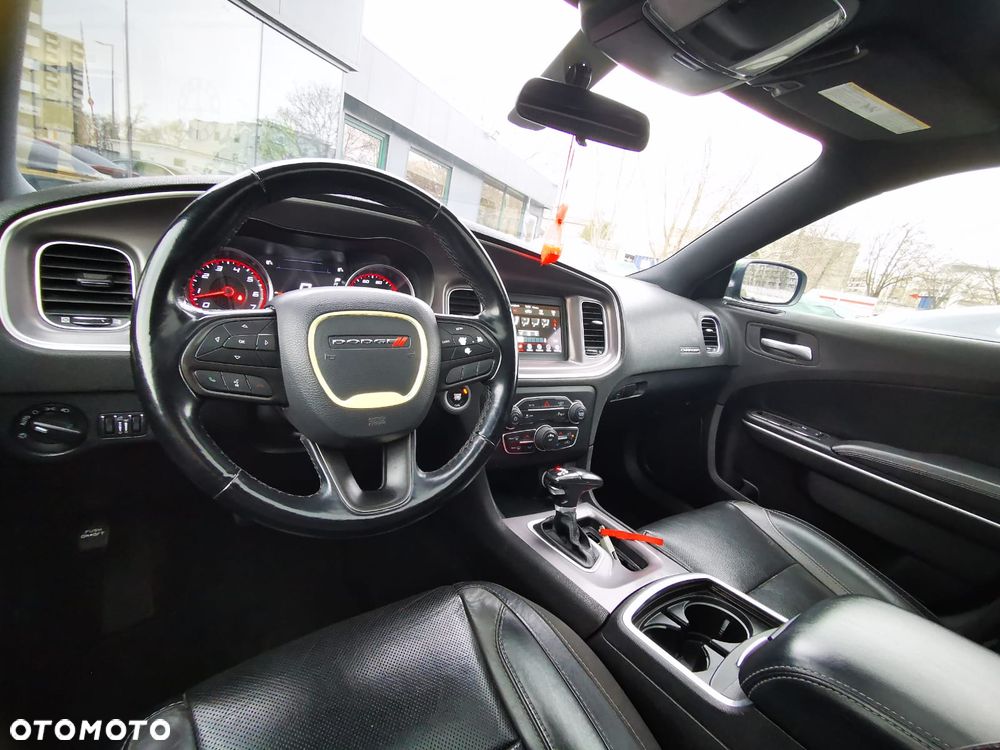 Dodge Charger 3.6 GT - 6