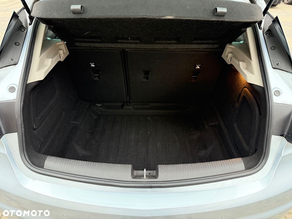 Opel Astra 1.4 Turbo Start/Stop Dynamic - 33