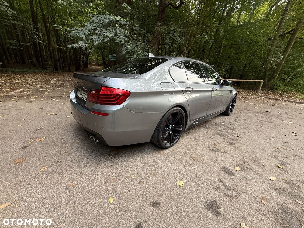 BMW M5 Standard - 24