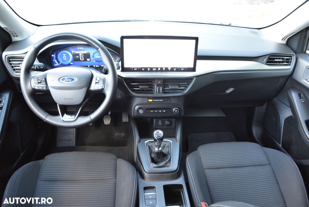 Ford Focus 1.0 EcoBoost Hybrid TITANIUM X - 10