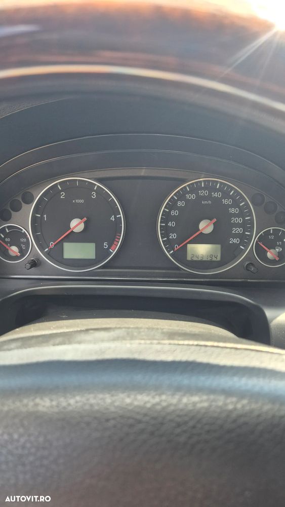 Ford Mondeo 2.0 TDCI Aut. Ghia X - 24