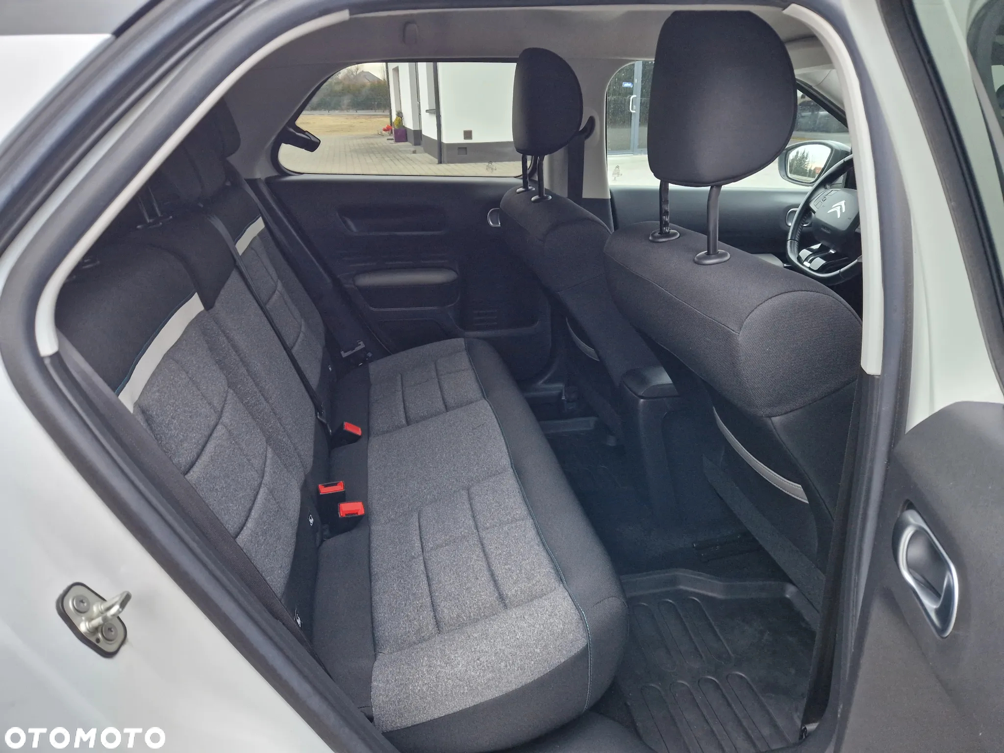 Citroën C4 Cactus BlueHDi 120 Stop&Start EAT6 Origins - 9