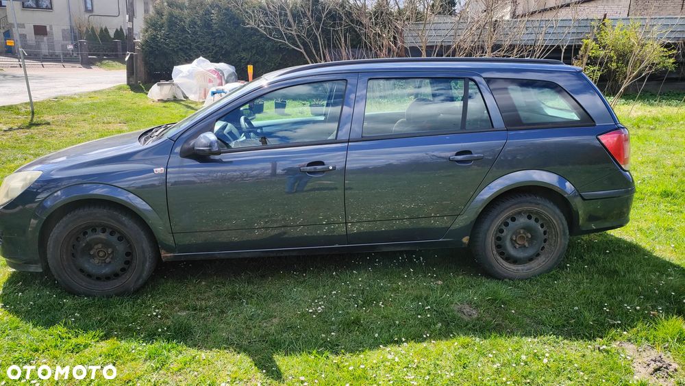Opel Astra 1.9 CDTI DPF Cosmo - 10