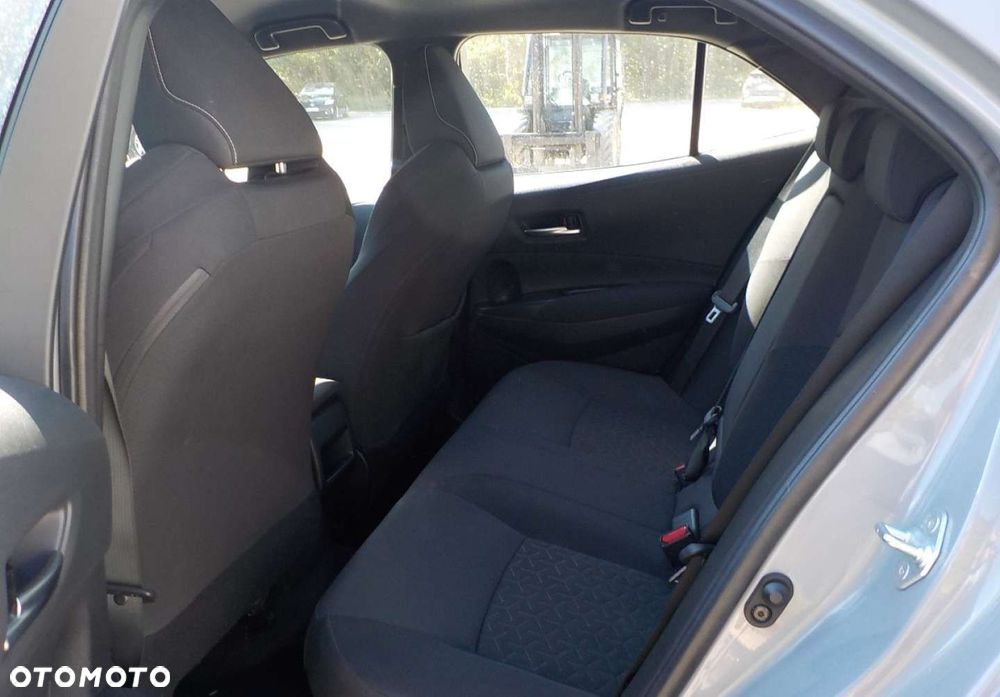 Toyota Corolla - 17