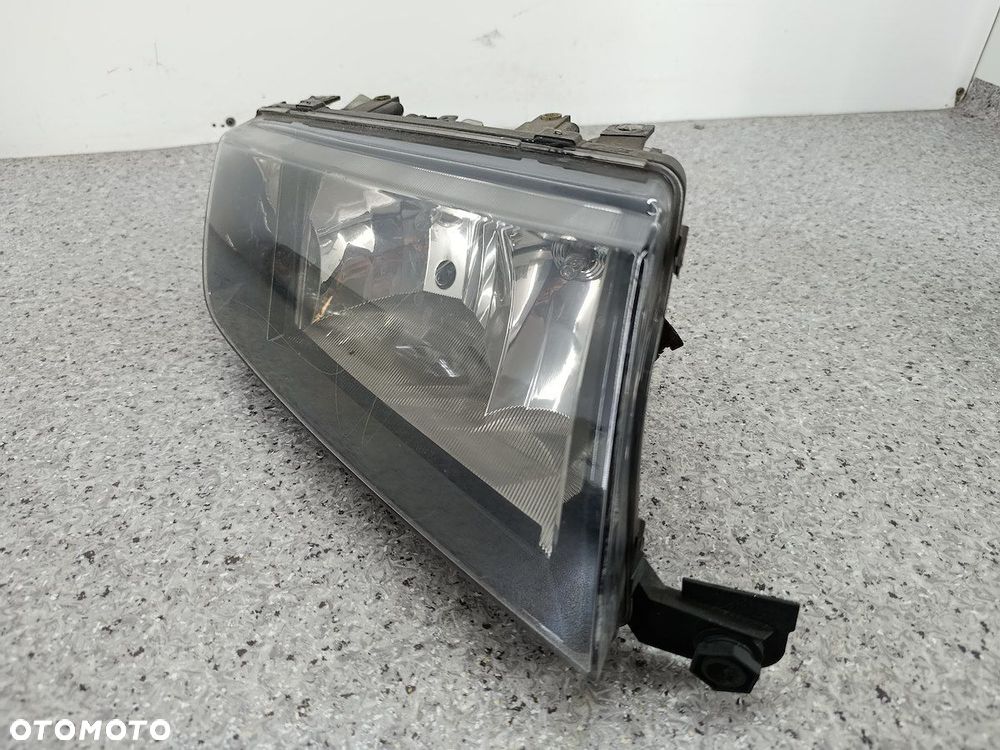 LAMPA PRZÓD PRAWA SKODA FABIA I FL 246366 HELLA - 5