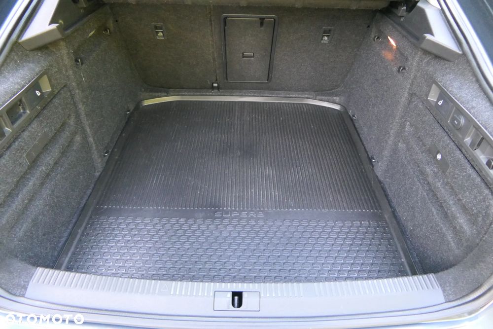 Skoda Superb 1.6 TDI Style - 40