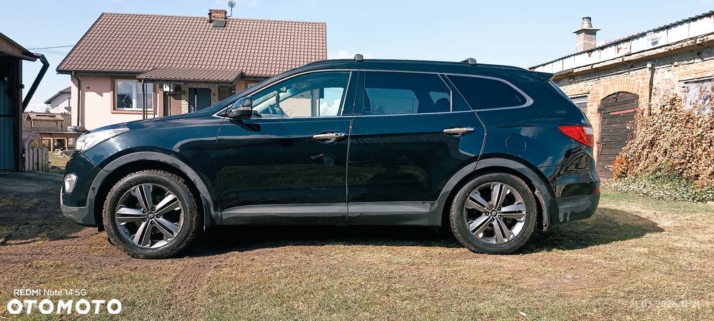 Hyundai Santa Fe - 1