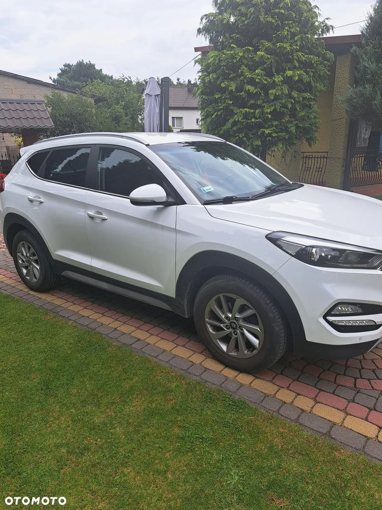 Hyundai Tucson - 2