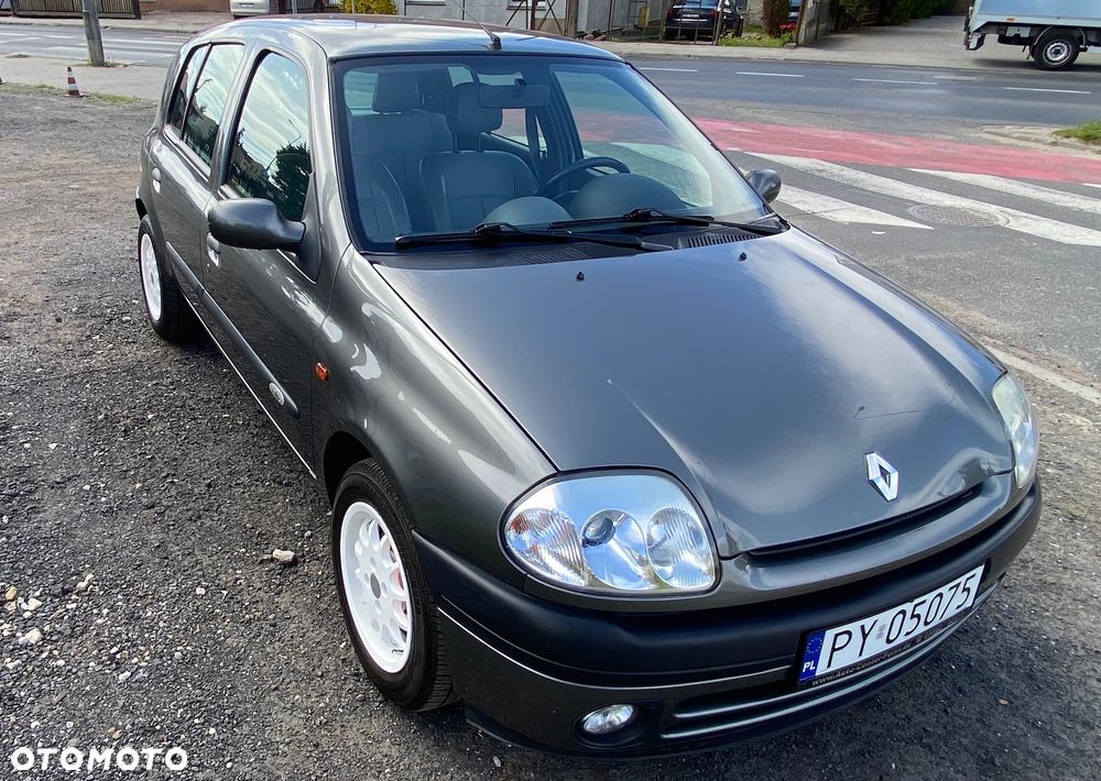 Renault Clio - 3
