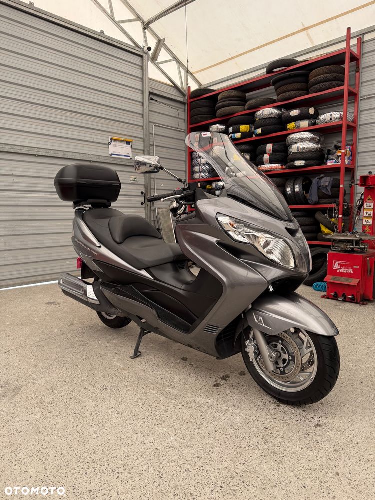 Suzuki Burgman - 1