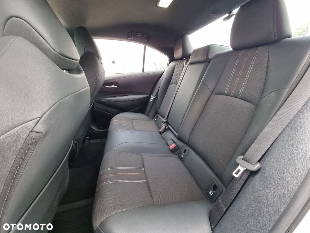 Toyota Corolla 1.8 Hybrid GR Sport Dynamic - 15