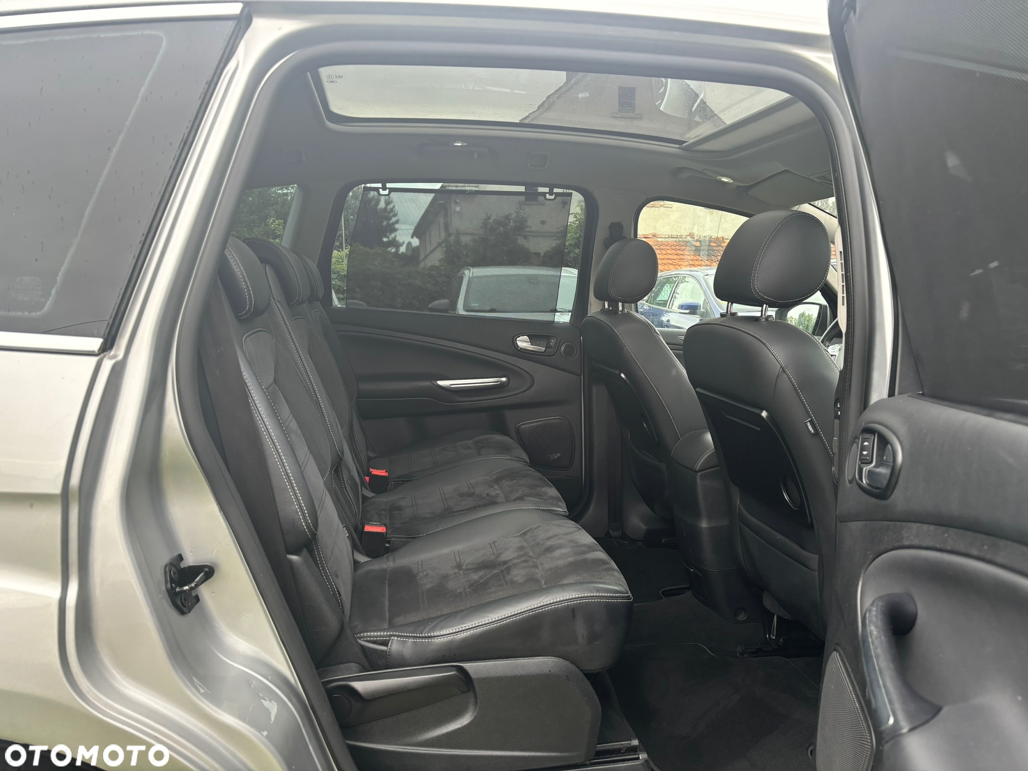 Ford S-Max 2.0 TDCi DPF Titanium - 11