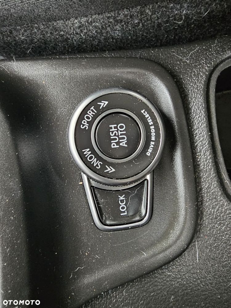 Suzuki Vitara 1.6 Comfort 4WD - 14