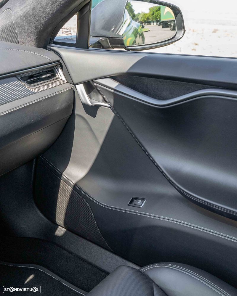 Tesla Model S P100D — fotografia 33