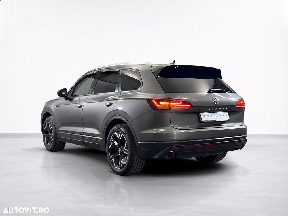 Volkswagen Touareg - 4