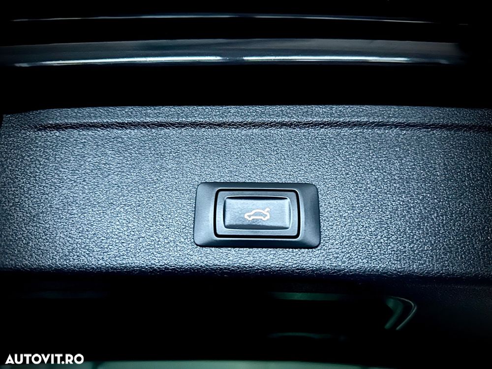 Audi A4 2.0 TDI S tronic quattro sport - 24