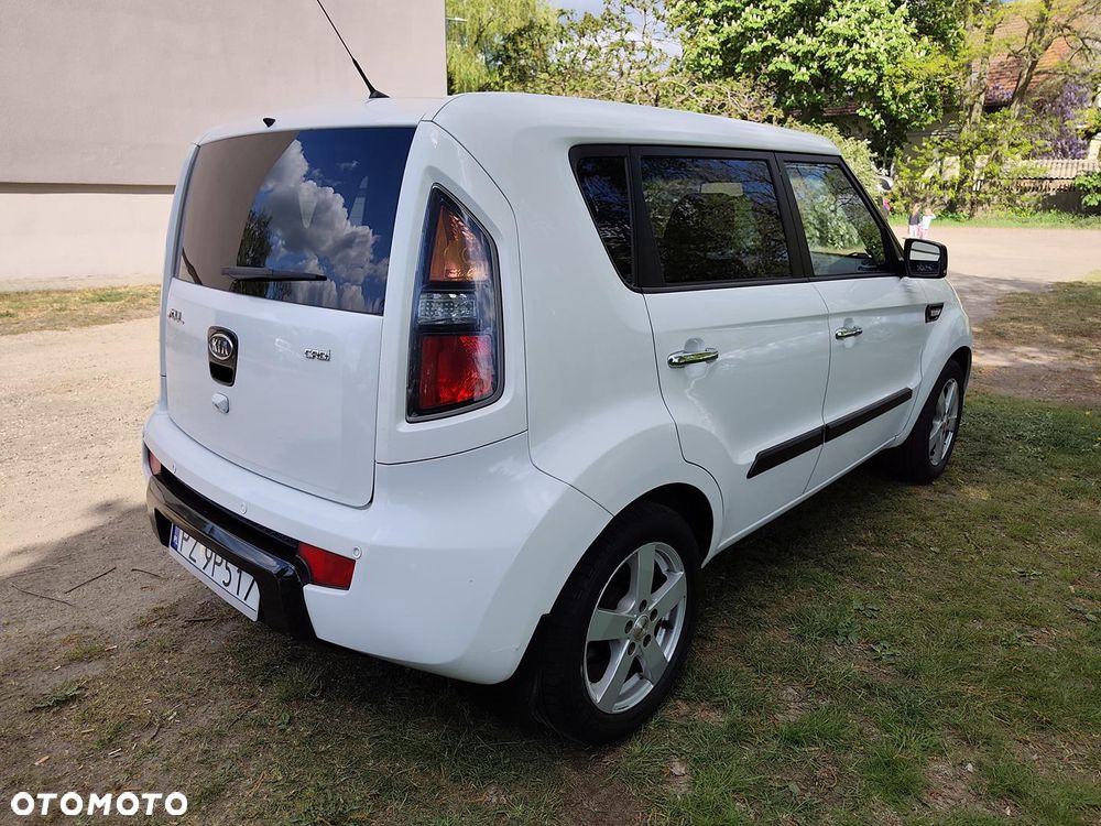 Kia Soul 1.6 CRDI White Collection - 3