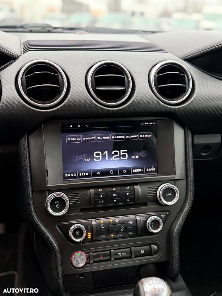 Ford Mustang 2.3 EcoBoost - 12