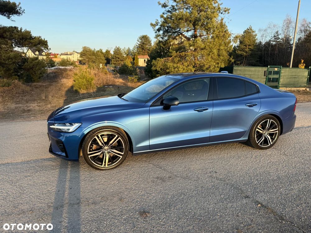 Volvo S60 T4 R-Design - 4