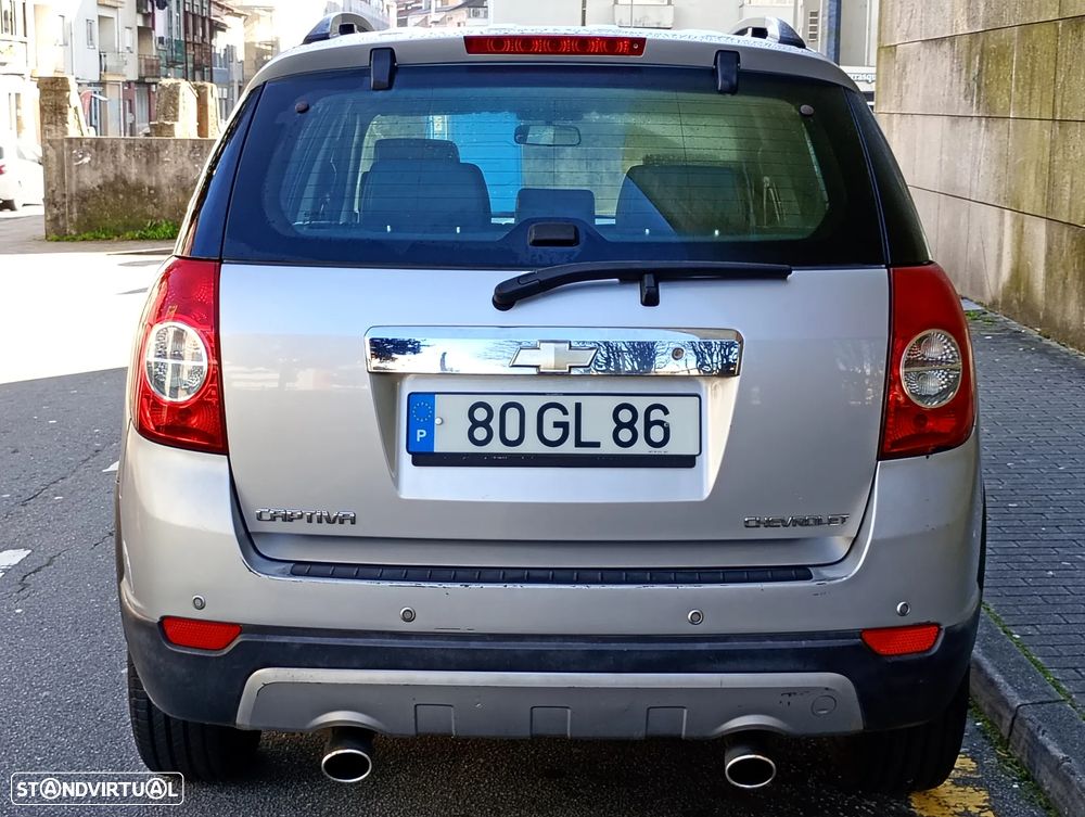 Chevrolet Captiva 2.0 VCDi Seven 7L - 6